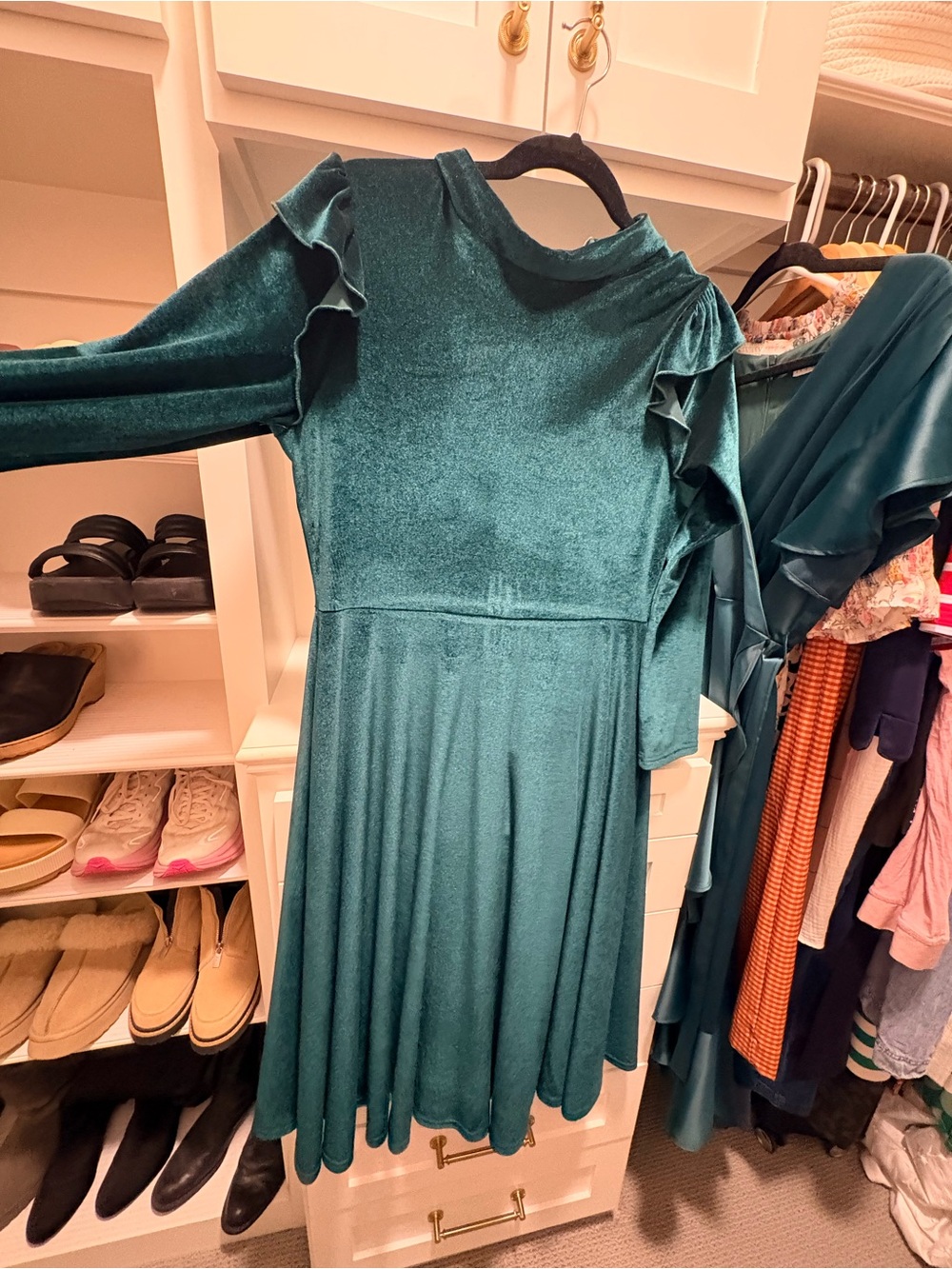 Ivy City Co Emerald Green Velvet Midi Dress with Ruffle Shoulders